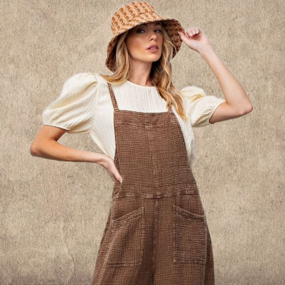 EASEL "Here I Am" Mineral Washed Wide Leg Jumpsuit Adjustable Tie Straps Pockets - Picture 3 of 16